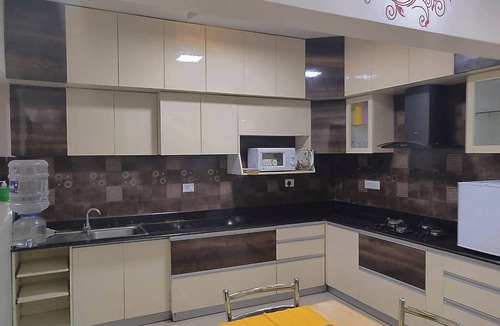 Bengaluru Apartment | Luxury & Elegant Home Stay for 6, apartment loaded with amenities, near airport.