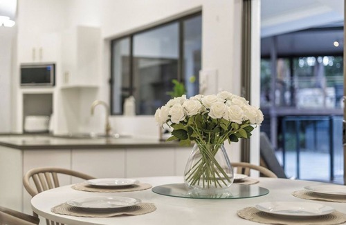 Nerang House | Luxury Gold Coast Acreage Retreat | Pool, Spa, Sauna & Fire Pit