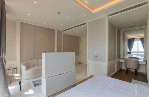 Bengaluru Apartment | Luxury Leela residence studio apartment, near Bangalore airport,Manyata tech park