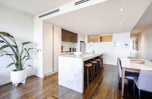 Torquay Apartment | Luxury Meets Oceanfront Bliss on The Esplanade