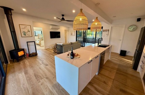 Lower Macdonald House | Luxury Riverfront Retreat with Private Boat Ramp - Sleeps 10