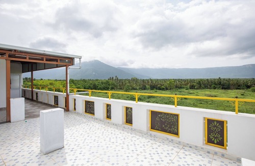 Karunya Nagar Apartment | Luxury Service Apartment Near IshaYoga Coimbatore. Beautiful Mountien View Rooms