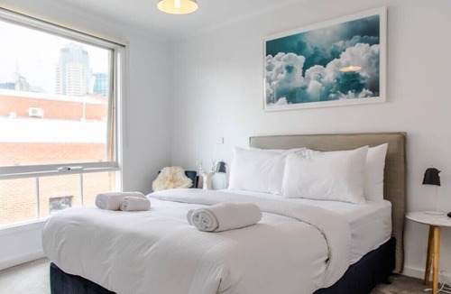 Fitzroy Apartment | Luxury spacious 2 Bedroom Fitzroy Apartment