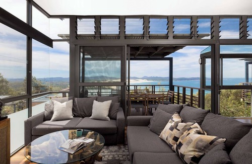 Boat Harbour Villa | Luxury villa with amazing Ocean Views, Pool & Spa