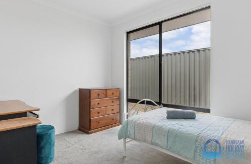 Madora Bay House | Madora Bay Hideaway for Relaxed Beachside Living