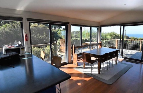 Walkerville South House | Magic Beach House - Sensational Views
