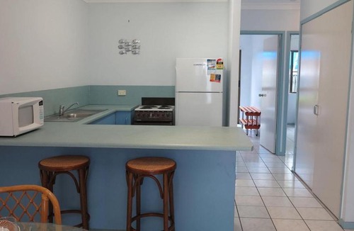 Arcadia Apartment | Magnetic Shores Unit 2