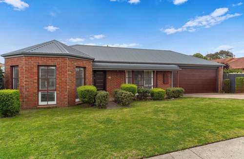 Mornington House | Magnificent Maxwell of Mornington