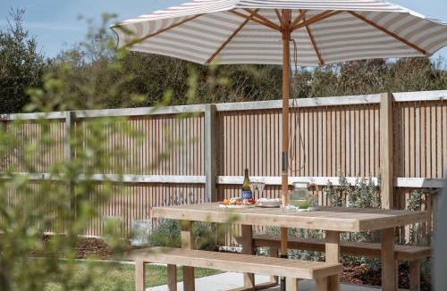 Aldinga Beach House | Magpie Sands - Ocean Views & Seaside Luxury - Steps to beach