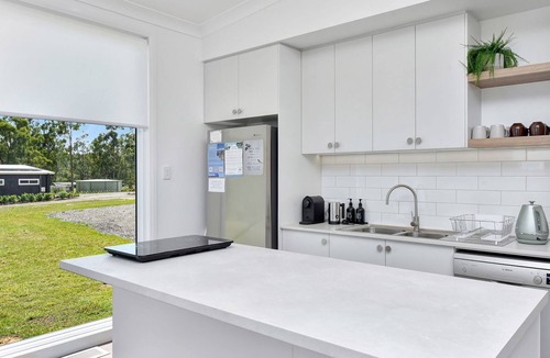 North Rothbury House | Magpie Two - Two for Joy Estate. 3 bedroom sleeping 6