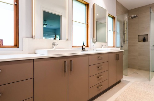 Main Ridge House | Main Ridge Valley Views