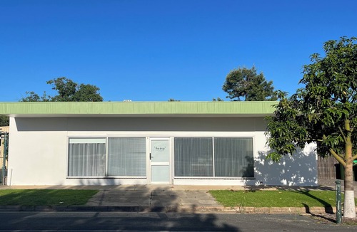 Indigo Shire Apartment | Main street accommodation near the Murray River and wineries!