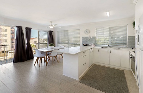 Mooloolaba Apartment | MAINSAIL8 - Mooloolaba Beach