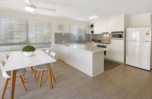 Mooloolaba Apartment | MAINSAIL8 - Mooloolaba Beach