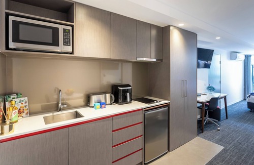 Richmond North Apartment | MainStay Suites Abbotsford
