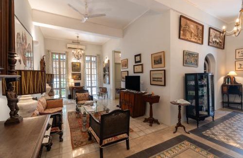 White Town Bed & Breakfast | Maison Twenty Six by LuxUnlock Private Villas
