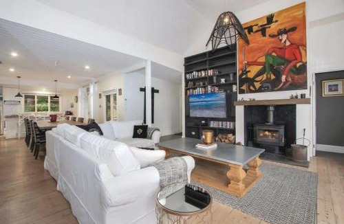 Beechworth House | Malakoff House - Charm & Luxury