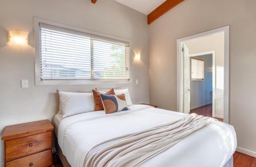 Maleny Hotel | Maleny Terrace Cottages