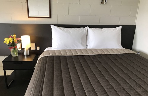 Roma Hotel | Mandalay Motel