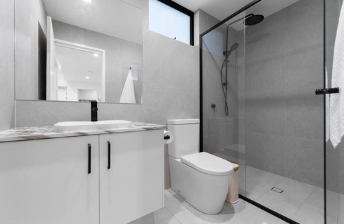 Morley Apartment | Mangini Apartments - Unit 1