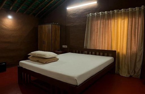 Maraiyur House | Mannora Resorts