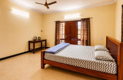 Surathkal Villa | Manomayi Luxury 4BHK Family Villa Spacious 4500 Sqft Duplex