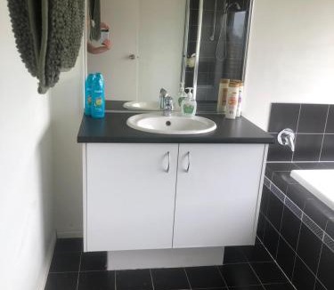 Manor Lakes House | Manors Bvld