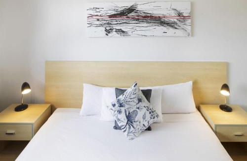 Castle Hill Hotel | Mantra Castle Hill Sydney, an Accor Hotel