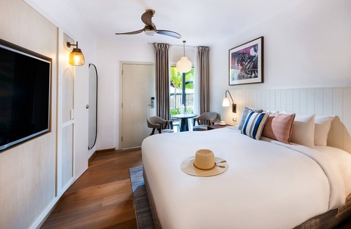 Airlie Beach Hotel | Mantra Club Croc