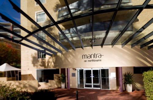 Braddon Apartment | Mantra on Northbourne