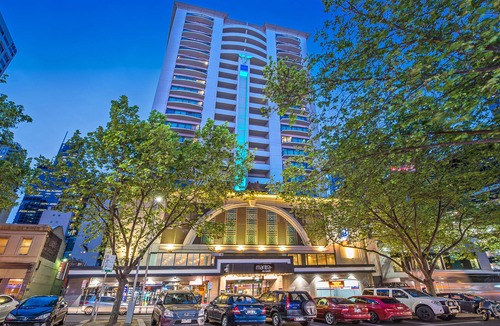 Chinatown Hotel | Mantra on Russell Melbourne