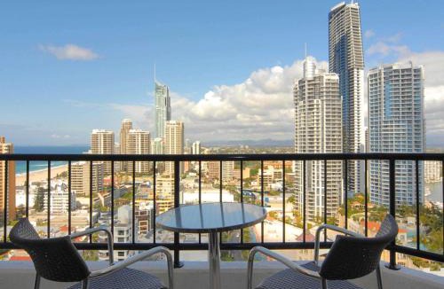 Surfers Paradise Hotel | Mantra on View