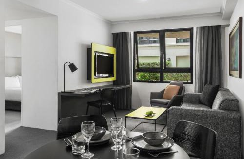 Parramatta Apartment | Mantra Parramatta
