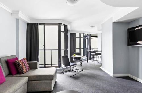 Haymarket Apartment | Mantra Sydney Central