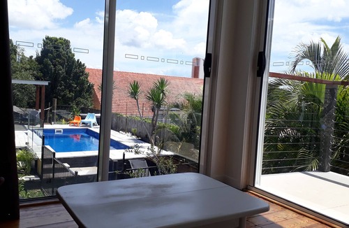 Wynnum House | Maple Villa - The Beach House by the Bay