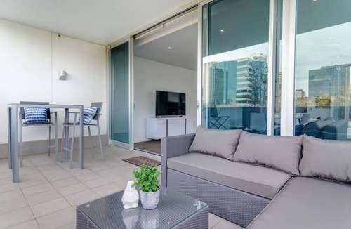 Adelaide Central Business District Apartment | Marble CBD Luxury 2 Bedroom Apt Pool & Parking