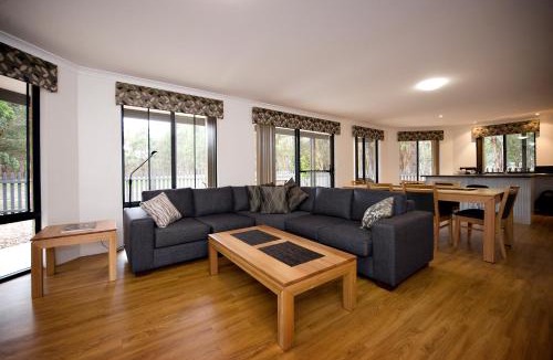 Bramley House | Margaret River Hideaway & Farmstay