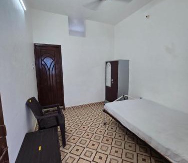 Periamet House | Marhaba Guest House - Budget