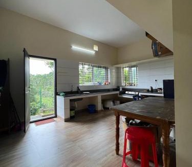 Gudalur House | Marina Homestay