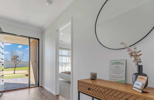 Moama House | Marina Views