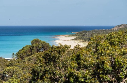 Eagle Bay House | Mariners Rest - Bushland Haven with Stunning Sea Views