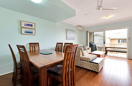 Mooloolaba Apartment | MARJ04- HOLIDAY APARTMENT IN MOOLOOLABA