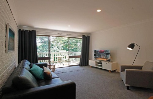 Bermagui House | Marlin Waters 2 - Unit 2 Narira St 8