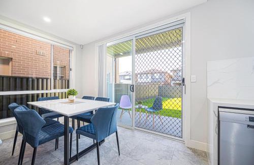 Marsden Park House | Marsden Park 2 level warm house near Parks