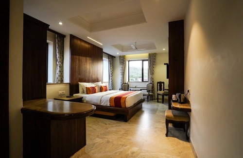 Barli Hotel | Marugarh Resort and Spa