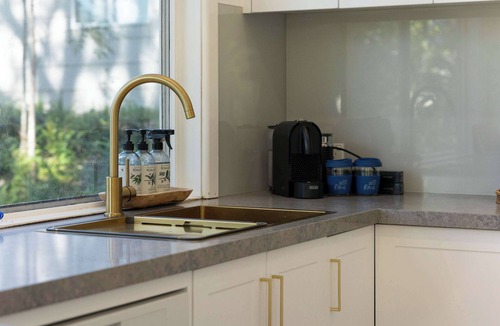 Macmasters Beach Cottage | Masters Cottage - MacMasters Beach