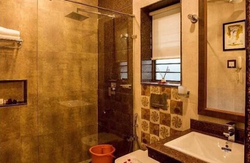 Kumbakonam Hotel | Mayapuri Amira
