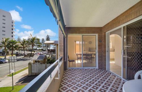 Coolangatta Apartment | Maybury Unit 1