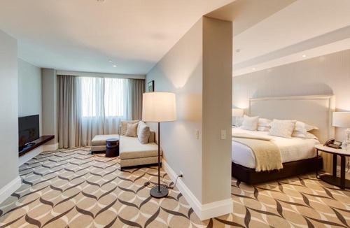 Adelaide Central Business District Hotel | Mayfair Hotel Adelaide by IHG