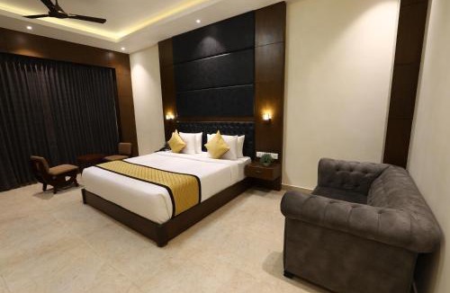 Chennai Hotel | Mayuraa Residency